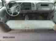 1999 Chevrolet Silverado 3500 z VIN 1GCHK33R4XF096473, wystawiony jako Copart lot #65189104 z przebiegiem 174 416 mil mil oraz Szkoda całkowita • Salvage title. Historia ofert i sprzedaży dostępna na DreamBid. Obrazek 8.
