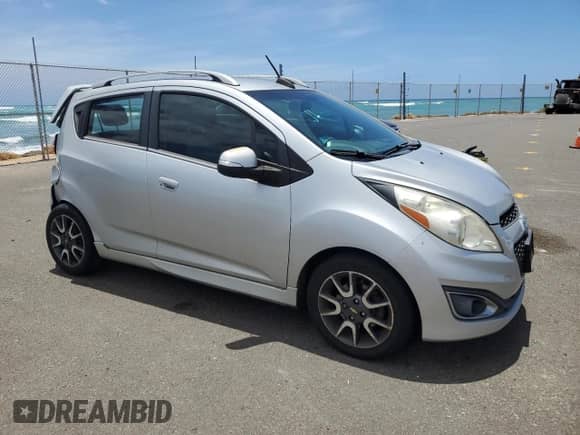 2015 Chevrolet Spark LT z VIN KL8CF6S93FC714523, wystawiony jako Copart lot #67986345 z przebiegiem 103 291 mil mil oraz Nie do naprawy • Non repairable. Historia ofert i sprzedaży dostępna na DreamBid. Obrazek 4.