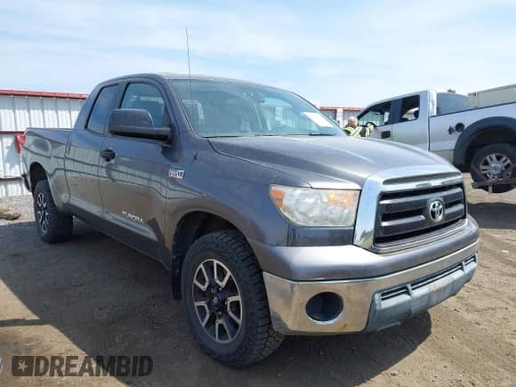 2011 Toyota Tundra с VIN 5TFUY5F14BX161128, выставлен на аукционе IAAI как лот 42503413 с пробегом 214 563 миль миль и . История ставок и продаж доступна на DreamBid. Изображение 1.