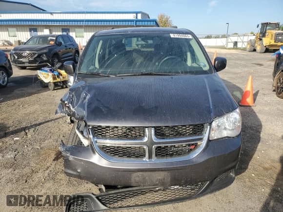 2016 Dodge Grand Caravan SXT with VIN 2C4RDGCG6GR372827, listed as a Copart auction lot 81994065 with 160,613 mi miles and Non repairable. Bid and sale history available at DreamBid. Image 5.