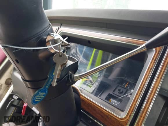 1991 Ford Econoline Cargo с VIN 1FDEE14N6MHA13731, выставлен на аукционе IAAI как лот 42488264 с пробегом 51 690 миль миль и . История ставок и продаж доступна на DreamBid. Изображение 11.