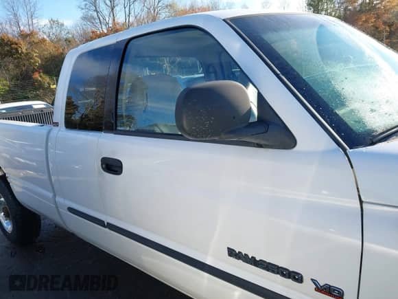 2002 Dodge RAM with VIN 3B7KC23W82M212169, listed as a IAAI auction lot 41861188 with 106,660 mi miles and . Bid and sale history available at DreamBid. Image 13.