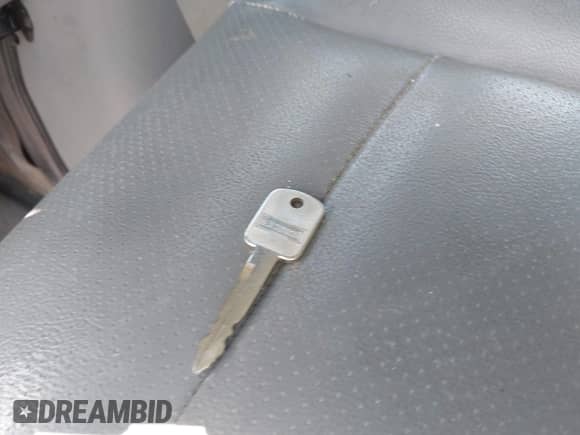 2011 Ford Econoline Cargo Commercial with VIN 1FTNS2EW6BDA60238, listed as a IAAI auction lot 42765416 with 413,555 mi miles and . Bid and sale history available at DreamBid. Image 11.