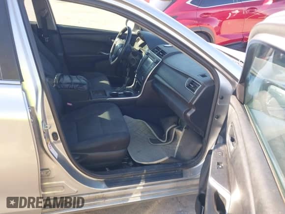 2017 Toyota Camry XLE с VIN 4T1BF1FK8HU360509, выставлен на аукционе IAAI как лот 43334452 с пробегом 182 909 миль миль и . История ставок и продаж доступна на DreamBid. Изображение 5.