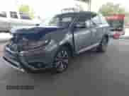 2020 Mitsubishi Outlander SE z VIN JA4AD3A3XLZ004568, wystawiony jako IAAI lot #43226960 z przebiegiem 133 629 mil mil oraz . Historia ofert i sprzedaży dostępna na DreamBid. Obrazek 2.