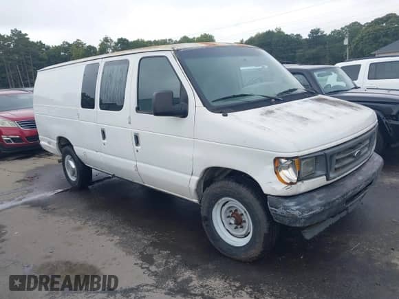 2005 Ford Econoline Cargo с VIN 1FTNS24W65HA67267, выставлен на аукционе IAAI как лот 43403543 с пробегом 174 443 миль миль и . История ставок и продаж доступна на DreamBid. Изображение 1.