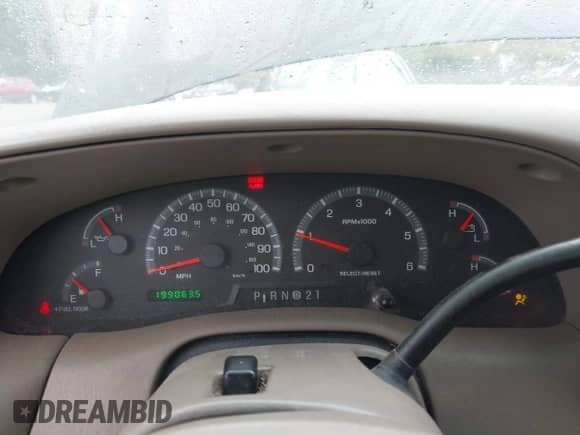 2001 Ford F-150 XL с VIN 1FTRX18LX1NB92409, выставлен на аукционе IAAI как лот 43277710 с пробегом 199 063 миль миль и . История ставок и продаж доступна на DreamBid. Изображение 7.