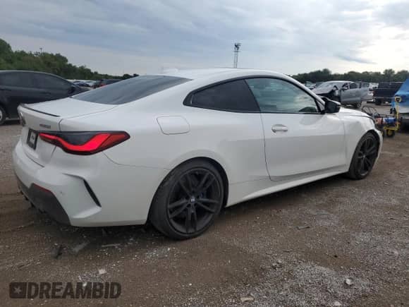 2023 BMW 4 Series 430i xDrive z VIN WBA73AP00PCM13379, wystawiony jako Copart lot #68164165 z przebiegiem 32 397 mil mil oraz Szkoda całkowita • Salvage title. Historia ofert i sprzedaży dostępna na DreamBid. Obrazek 3.