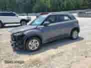2020 Hyundai Venue SEL z VIN KMHRC8A38LU015277, wystawiony jako Copart lot #63560075 z przebiegiem 63 305 mil mil oraz Szkoda całkowita • Salvage title. Historia ofert i sprzedaży dostępna na DreamBid. Obrazek 1.