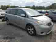 2014 Toyota Sienna LE AAS с VIN 5TDKK3DC3ES470875, выставлен на аукционе Copart как лот 80849645 с пробегом 174 639 миль миль и Списание • Salvage title. История ставок и продаж доступна на DreamBid. Изображение 4.