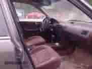 1993 Honda Accord LX z VIN JHMCB7650PC005838, wystawiony jako IAAI lot #42861998 z przebiegiem 217 028 mil mil oraz . Historia ofert i sprzedaży dostępna na DreamBid. Obrazek 5.