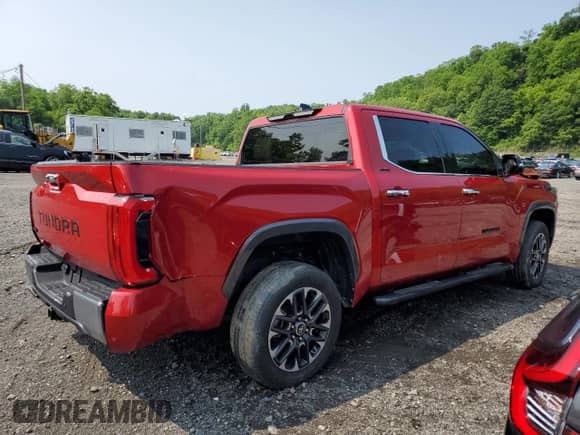 2023 Toyota Tundra Limited Hybrid z VIN 5TFJC5DB5PX037745, wystawiony jako Copart lot #60776575 z przebiegiem 40 863 mil mil oraz Czysty tytuł • Clean title. Historia ofert i sprzedaży dostępna na DreamBid. Obrazek 3.