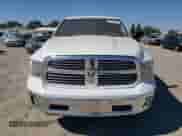 2016 Ram 1500 Lone Star z VIN 1C6RR7LM4GS337569, wystawiony jako Copart lot #68972855 z przebiegiem 144 079 mil mil oraz Czysty tytuł • Clean title. Historia ofert i sprzedaży dostępna na DreamBid. Obrazek 5.