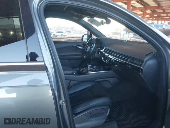 2017 Audi Q7 Premium Plus с VIN WA1LAAF73HD022268, выставлен на аукционе IAAI как лот 43558458 с пробегом 142 480 миль миль и . История ставок и продаж доступна на DreamBid. Изображение 5.