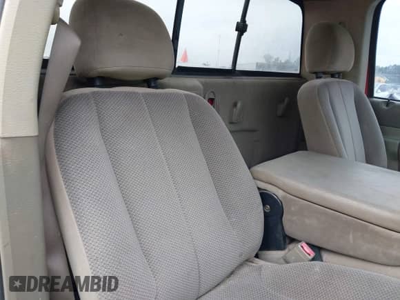 2004 Dodge 1500 SLT with VIN 1D7HU16D64J142320, listed as a IAAI auction lot 42902119 with 172,935 mi miles and . Bid and sale history available at DreamBid. Image 8.