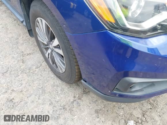 2017 Nissan Pathfinder S with VIN 5N1DR2MN9HC643350, listed as a IAAI auction lot 42744302 with 137,474 mi miles and . Bid and sale history available at DreamBid. Image 19.