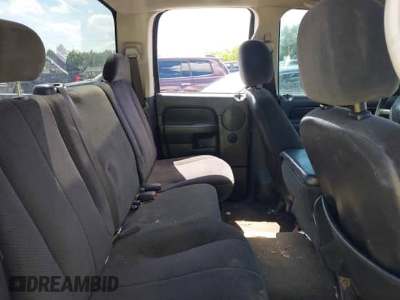 2004 Dodge 1500 SLT with VIN 1D7HA18N34S738252, listed as a IAAI auction lot 42723279 with 261,149 mi miles and . Bid and sale history available at DreamBid. Image 8.