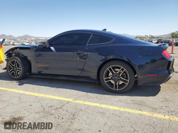 2021 Ford Mustang GT с VIN 1FA6P8CFXM5150328, выставлен на аукционе Copart как лот 80720895 с пробегом 33 402 миль миль и Списание • Salvage title. История ставок и продаж доступна на DreamBid. Изображение 2.