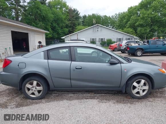 2007 Saturn ION with VIN 1G8AW15B67Z193449, listed as a IAAI auction lot 42285412 with 166,271 mi miles and . Bid and sale history available at DreamBid. Image 14.