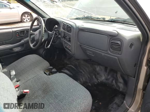 1999 Chevrolet S-10 с VIN 1GCCS14X1XK159287, выставлен на аукционе Copart как лот 72700054 с пробегом 136 957 миль миль и Чистый • Clean title. История ставок и продаж доступна на DreamBid. Изображение 8.