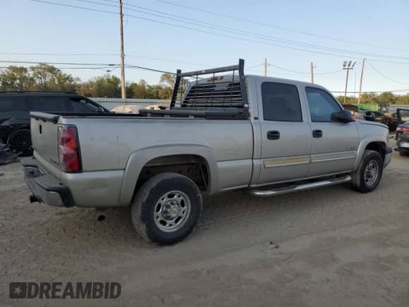 2004 Chevrolet Silverado 2500 LT с VIN 1GCGC23U94F127462, выставлен на аукционе Copart как лот 76271614 с пробегом Не указан миль и Чистый • Clean title. История ставок и продаж доступна на DreamBid. Изображение 4.