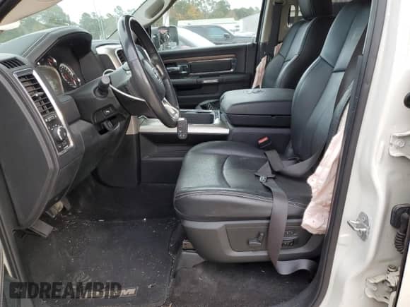 2018 Ram 1500 Laramie с VIN 1C6RR6NT2JS119779, выставлен на аукционе Copart как лот 84995194 с пробегом 78 974 миль миль и Списание • Salvage title. История ставок и продаж доступна на DreamBid. Изображение 7.