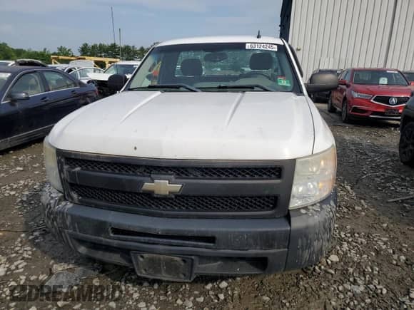 2009 Chevrolet Silverado 1500 Work Truck with VIN 1GCEC14C49Z159779, listed as a Copart auction lot 63124245 with 176,305 mi miles and Clean title. Bid and sale history available at DreamBid. Image 5.