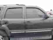 2005 Chevrolet Tahoe Z71 with VIN 1GNEK13T85R199417, listed as a IAAI auction lot 43228579 with 326,516 mi miles and . Bid and sale history available at DreamBid. Image 14.