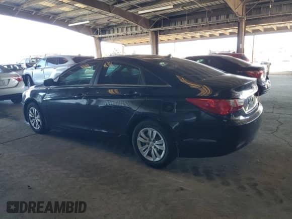 2013 Hyundai Sonata GLS with VIN 5NPEB4AC2DH576357, listed as a Copart auction lot 89447665 with 218,194 mi miles and Clean title. Bid and sale history available at DreamBid. Image 2.