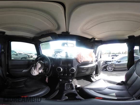 2014 Jeep Wrangler Rubicon с VIN 1C4BJWCG0EL126463, выставлен на аукционе IAAI как лот 43253588 с пробегом 159 402 миль миль и . История ставок и продаж доступна на DreamBid. Изображение 19.