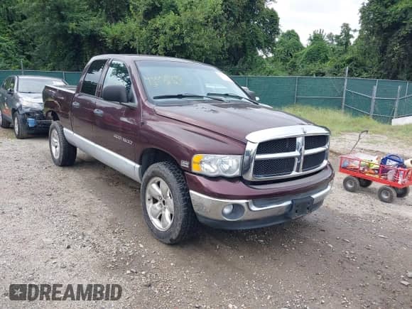 2004 Dodge 1500 SLT with VIN 1D7HU18D94S662311, listed as a IAAI auction lot 43059345 with 112,708 mi miles and . Bid and sale history available at DreamBid. Image 1.