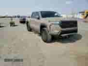 2024 Nissan Frontier Pro-4X with VIN 1N6ED1EKXRN629692, listed as a Copart auction lot 80723055 with 13,087 mi miles and Salvage title. Bid and sale history available at DreamBid. Image 13.