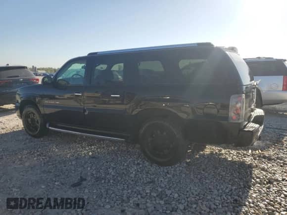 2004 Cadillac Escalade ESV Platinum Edition with VIN 3GYFK66N44G144480, listed as a Copart auction lot 56013765 with 200,627 mi miles and Clean title. Bid and sale history available at DreamBid. Image 2.