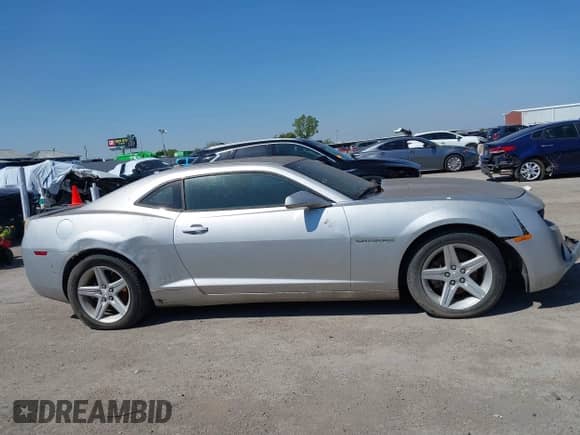2012 Chevrolet Camaro 1LT with VIN 2G1FB1E32C9130281, listed as a IAAI auction lot 40482124 with 187,509 mi miles and . Bid and sale history available at DreamBid. Image 13.