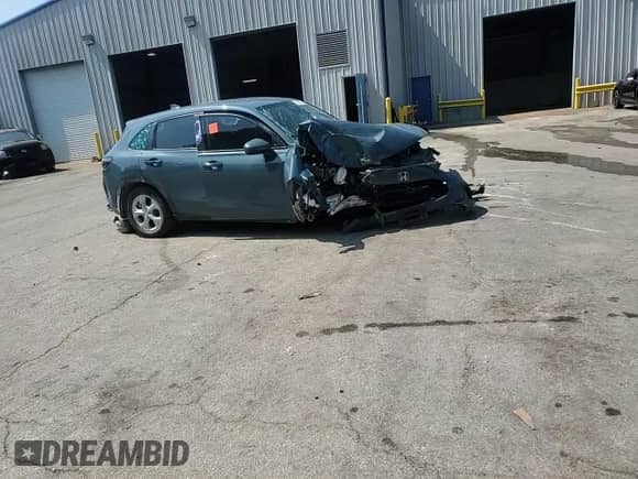 2025 Honda HR-V LX с VIN 3CZRZ1H38SM754470, выставлен на аукционе Copart как лот 81069325 с пробегом Не указан миль и Списание • Salvage title. История ставок и продаж доступна на DreamBid. Изображение 13.