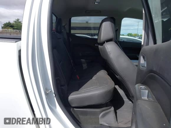 2018 Chevrolet Colorado 4WD ZR2 with VIN 1GCGTEEN8J1305152, listed as a IAAI auction lot 43199483 with 37,198 mi miles and . Bid and sale history available at DreamBid. Image 8.