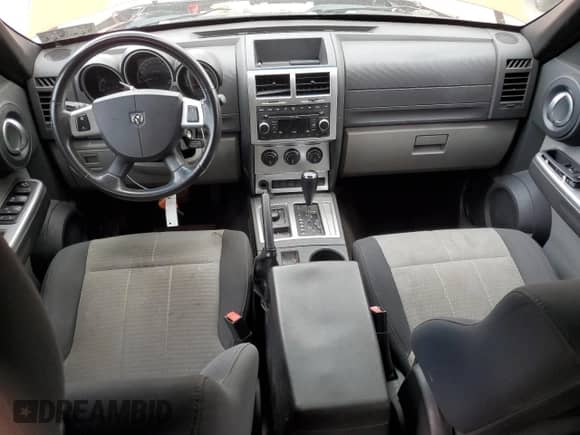 2007 Dodge Nitro SLT with VIN 1D8GU58K57W609390, listed as a Copart auction lot 71275105 with 166,051 mi miles and Salvage title. Bid and sale history available at DreamBid. Image 8.