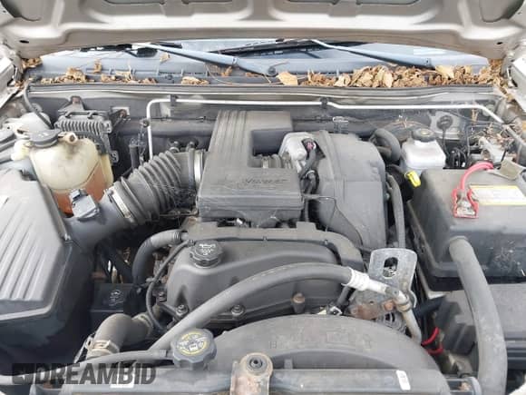 2005 Chevrolet Colorado 1SE LS Z71 with VIN 1GCDT136358227657, listed as a IAAI auction lot 43439051 with 136,517 mi miles and . Bid and sale history available at DreamBid. Image 10.