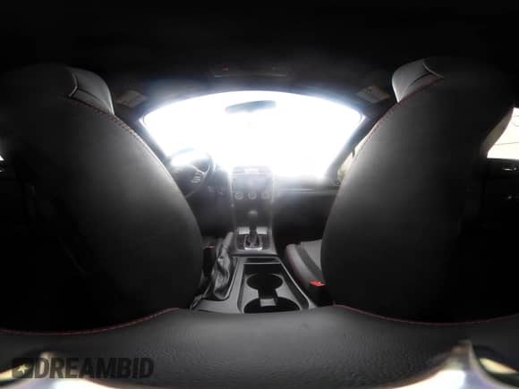 2018 Subaru WRX Limited z VIN JF1VA1F64J8828467, wystawiony jako IAAI lot #41935927 z przebiegiem 73 513 mil mil oraz . Historia ofert i sprzedaży dostępna na DreamBid. Obrazek 19.