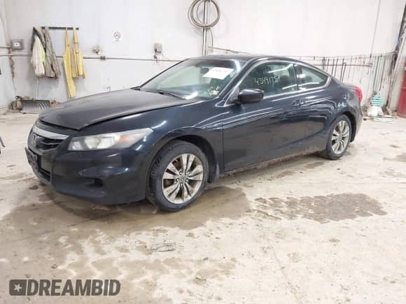 2012 Honda Accord EX с VIN 1HGCS1B78CA007009, выставлен на аукционе IAAI как лот 43491751 с пробегом 319 865 миль миль и . История ставок и продаж доступна на DreamBid. Изображение 2.