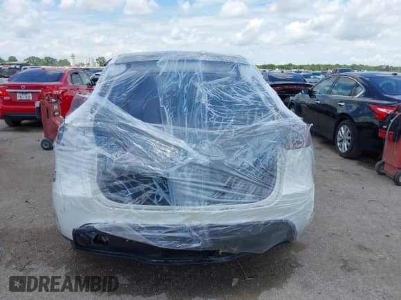 2023 Tesla Model Y Long Range с VIN 7SAYGDEE2PA032311, выставлен на аукционе IAAI как лот 42720695 с пробегом 20 640 миль миль и . История ставок и продаж доступна на DreamBid. Изображение 16.