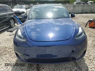 2022 Tesla Model Y Performance with VIN 7SAYGDEF6NF455028, listed as a Copart auction lot 61740254 with 26,869 mi miles and Salvage title. Bid and sale history available at DreamBid. Image 5.