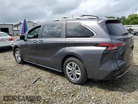 2025 Toyota Sienna Limited с VIN 5TDZSKFC6SS157594, выставлен на аукционе Copart как лот 62633325 с пробегом 30 494 миль миль и Списание • Salvage title. История ставок и продаж доступна на DreamBid. Изображение 2.