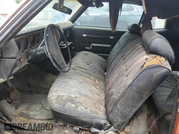 1972 Chevrolet Monte Carlo с VIN 1H57J2K627823, выставлен на аукционе Copart как лот 57308075 с пробегом 92 444 миль миль и Чистый • Clean title. История ставок и продаж доступна на DreamBid. Изображение 7.