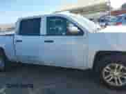2014 Chevrolet Silverado 1500 LT z VIN 3GCPCREC8EG429550, wystawiony jako IAAI lot #43507342 z przebiegiem 359 403 mil mil oraz . Historia ofert i sprzedaży dostępna na DreamBid. Obrazek 13.