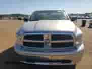 2010 Dodge 1500 ST z VIN 3D7JB1EP5AG116078, wystawiony jako Copart lot #74195174 z przebiegiem 107 803 mil mil oraz Szkoda całkowita • Salvage title. Historia ofert i sprzedaży dostępna na DreamBid. Obrazek 5.