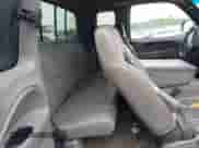 1998 Dodge 1500 z VIN 3B7HF13ZXWG172333, wystawiony jako IAAI lot #42284393 z przebiegiem 296 499 mil mil oraz . Historia ofert i sprzedaży dostępna na DreamBid. Obrazek 8.