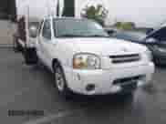 2003 Nissan Frontier XE z VIN 1N6DD26T03C458432, wystawiony jako IAAI lot #41799157 z przebiegiem 181 069 mil mil oraz . Historia ofert i sprzedaży dostępna na DreamBid. Obrazek 1.