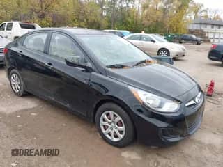 2013 Hyundai Accent GLS z VIN KMHCT4AE8DU328685, wystawiony jako IAAI lot #43514762 z przebiegiem 144 131 mil mil oraz . Historia ofert i sprzedaży dostępna na DreamBid. Obrazek 1.
