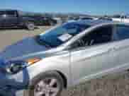 2013 Hyundai Elantra GLS с VIN KMHDH4AE3DU991054, выставлен на аукционе IAAI как лот 43316984 с пробегом 188 454 миль миль и . История ставок и продаж доступна на DreamBid. Изображение 6.